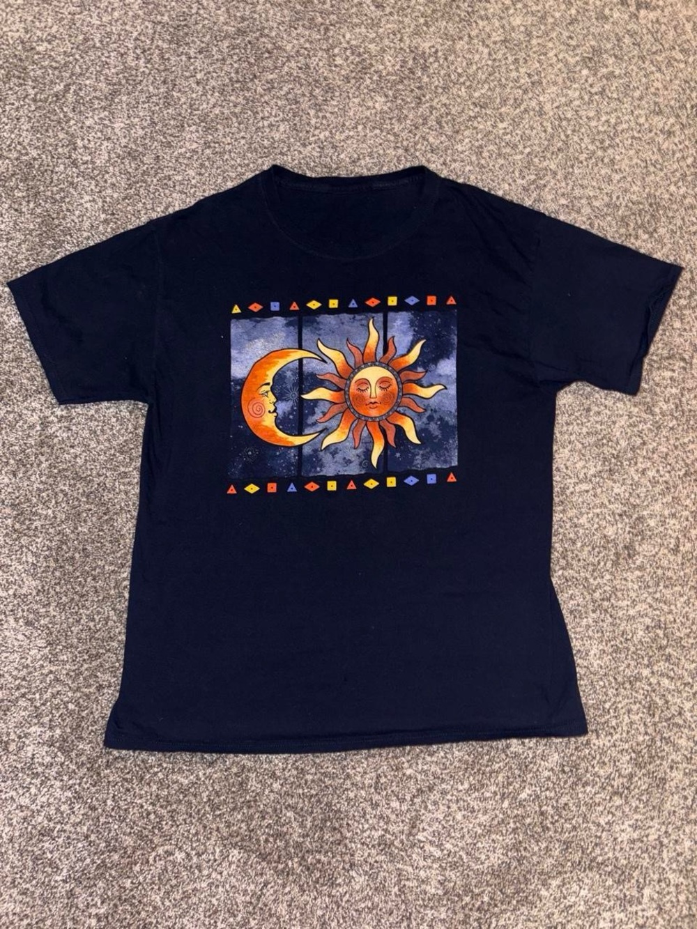 blue vintage 90s sun and moon design graphic tee